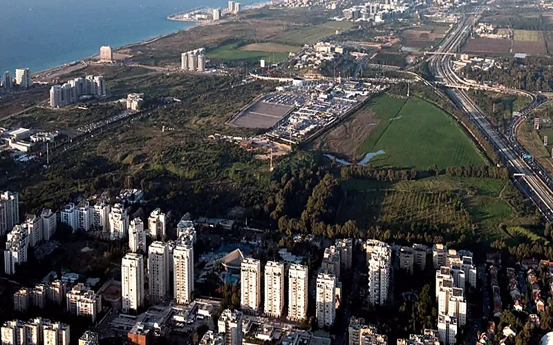 צילום אוויר מעמוד השיווק של רובע גלילות, להמחשה בלבד